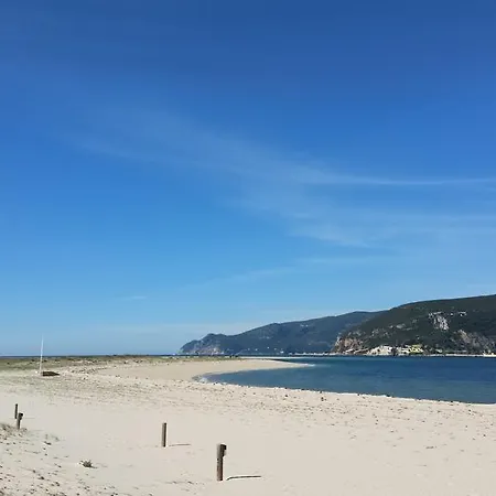 Apartament Spacious 2 Bedroom Setúbal