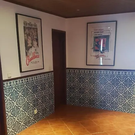 Spacious 2 Bedroom *