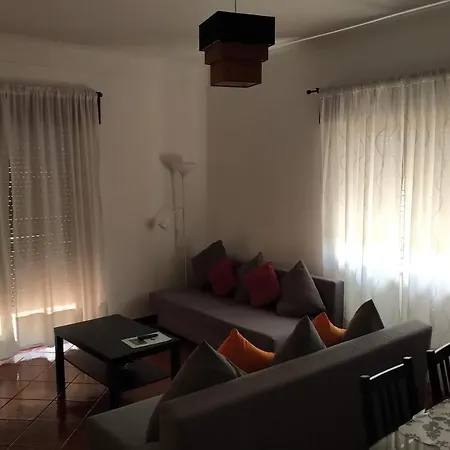 דירה Spacious 2 Bedroom *