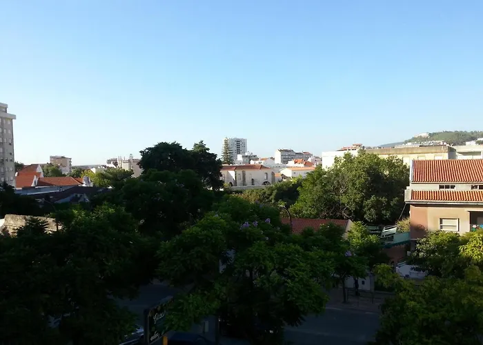 Spacious 2 Bedroom Apartmán Setúbal