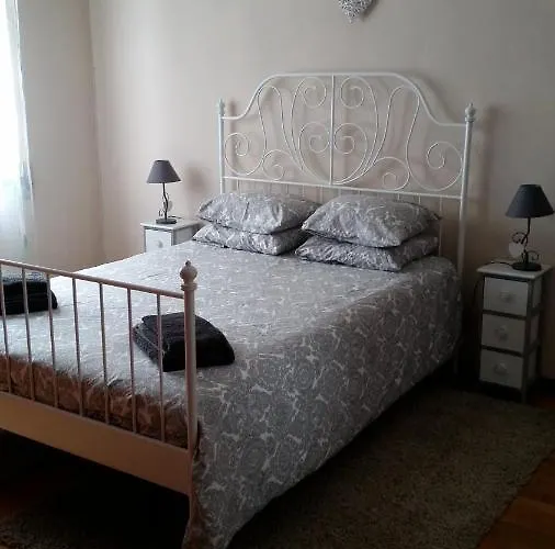 Spacious 2 Bedroom Apartmán Setúbal